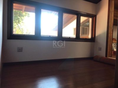 Casa Condominio à venda com 216m², 3 quartos, 1 suíte, 2 vagas no bairro Tristeza em Porto Alegre - Foto 15