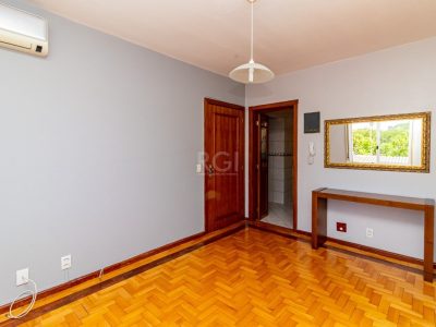 Apartamento à venda com 70m², 2 quartos no bairro Vila Ipiranga em Porto Alegre - Foto 4