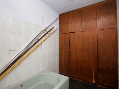 Apartamento à venda com 101m², 3 quartos, 1 suíte, 1 vaga no bairro Mont Serrat em Porto Alegre - Foto 30