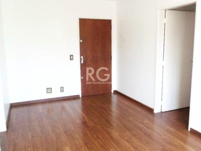 Apartamento à venda com 59m², 2 quartos, 1 vaga no bairro Medianeira em Porto Alegre - Foto 3