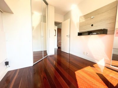 Apartamento à venda com 45m², 1 quarto, 1 vaga no bairro Menino Deus em Porto Alegre - Foto 9