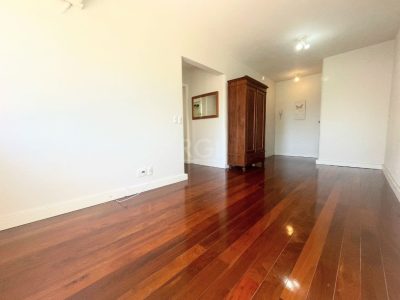 Apartamento à venda com 45m², 1 quarto, 1 vaga no bairro Menino Deus em Porto Alegre - Foto 4