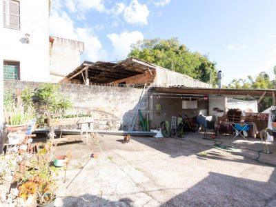 Casa à venda com 240m², 6 quartos, 3 suítes, 2 vagas no bairro Glória em Porto Alegre - Foto 11