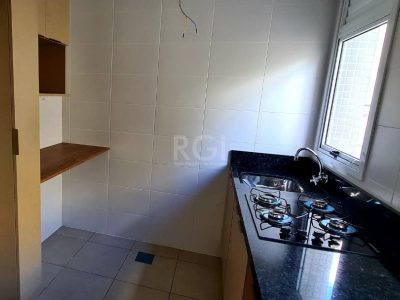 Apartamento à venda com 66m², 2 quartos, 1 suíte, 1 vaga no bairro Menino Deus em Porto Alegre - Foto 11