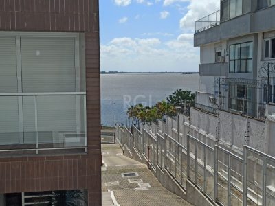 Casa Condominio à venda com 251m², 3 quartos, 3 suítes, 3 vagas no bairro Praia de Belas em Porto Alegre - Foto 27