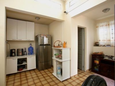 Casa à venda com 120m², 3 quartos, 1 suíte, 2 vagas no bairro Santo Antônio em Porto Alegre - Foto 14