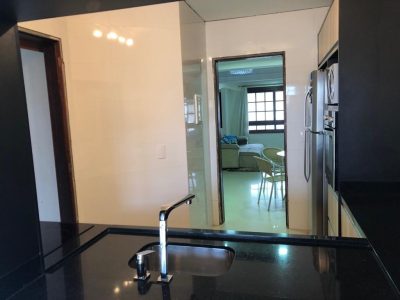 Casa à venda com 180m², 3 quartos, 1 suíte, 2 vagas no bairro Ipanema em Porto Alegre - Foto 14