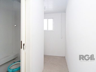 Casa à venda com 187m², 2 quartos, 20 vagas no bairro Petrópolis em Porto Alegre - Foto 14