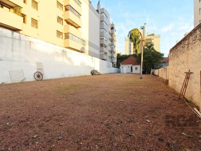 Casa à venda com 187m², 2 quartos, 20 vagas no bairro Petrópolis em Porto Alegre - Foto 21