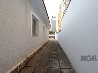 Casa à venda com 187m², 2 quartos, 20 vagas no bairro Petrópolis em Porto Alegre - Foto 27