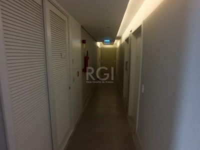 Conjunto/Sala à venda com 75m² no bairro São João em Porto Alegre - Foto 26