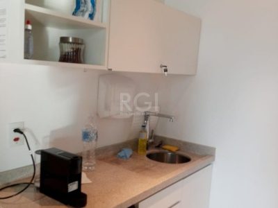 Conjunto/Sala à venda com 75m² no bairro São João em Porto Alegre - Foto 19