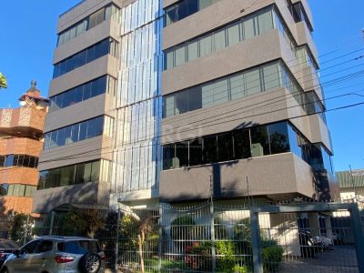 Cobertura à venda com 278m², 3 quartos, 1 suíte, 3 vagas no bairro Jardim Itu em Porto Alegre - Foto 29