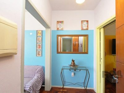 Apartamento à venda com 96m², 3 quartos no bairro Rio Branco em Porto Alegre - Foto 2