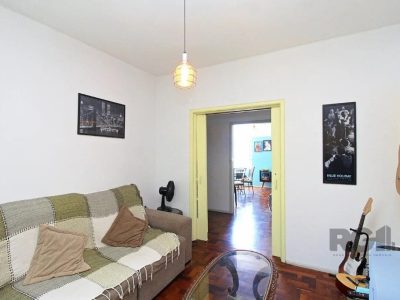 Apartamento à venda com 96m², 3 quartos no bairro Rio Branco em Porto Alegre - Foto 3