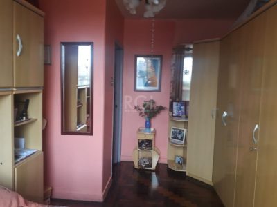 Apartamento à venda com 47m², 2 quartos no bairro Farroupilha em Porto Alegre - Foto 2