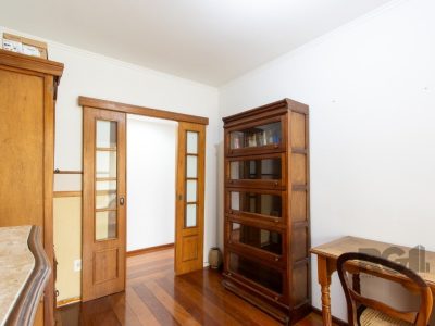 Apartamento à venda com 116m², 3 quartos, 1 suíte, 2 vagas no bairro Tristeza em Porto Alegre - Foto 18