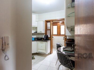 Apartamento à venda com 116m², 3 quartos, 1 suíte, 2 vagas no bairro Tristeza em Porto Alegre - Foto 30