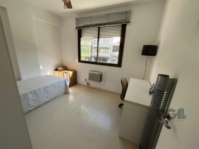 Apartamento à venda com 101m², 3 quartos, 1 suíte, 2 vagas no bairro Auxiliadora em Porto Alegre - Foto 9