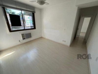 Apartamento à venda com 101m², 3 quartos, 1 suíte, 2 vagas no bairro Auxiliadora em Porto Alegre - Foto 11