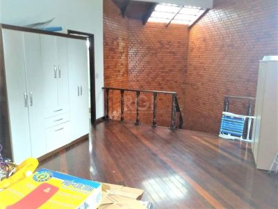 Casa à venda com 445m², 3 quartos, 3 suítes, 2 vagas no bairro Santana em Porto Alegre - Foto 33