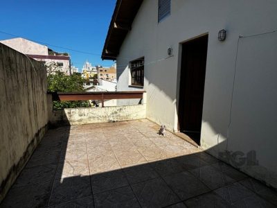 Casa à venda com 376m², 4 quartos, 3 suítes, 3 vagas no bairro Cristal em Porto Alegre - Foto 65