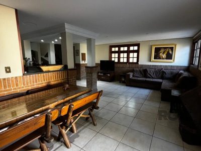 Casa à venda com 376m², 4 quartos, 3 suítes, 3 vagas no bairro Cristal em Porto Alegre - Foto 53