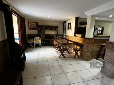 Casa à venda com 376m², 4 quartos, 3 suítes, 3 vagas no bairro Cristal em Porto Alegre - Foto 52