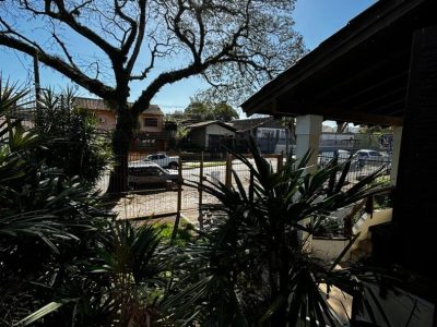 Casa à venda com 376m², 4 quartos, 3 suítes, 3 vagas no bairro Cristal em Porto Alegre - Foto 30