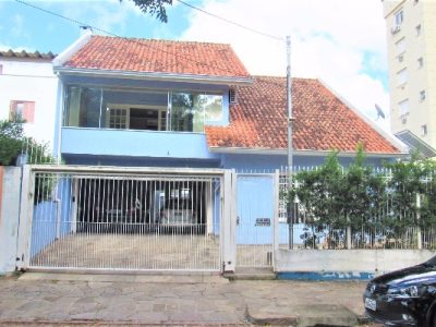 Casa à venda com 236m², 4 quartos, 2 suítes, 4 vagas no bairro Santana em Porto Alegre - Foto 2