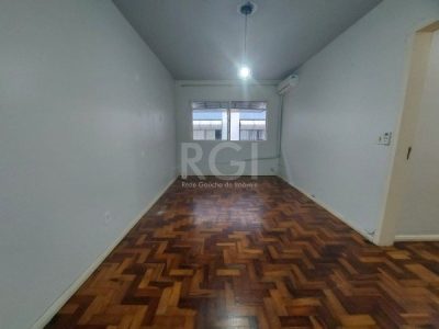 Apartamento à venda com 68m², 2 quartos no bairro Menino Deus em Porto Alegre - Foto 3