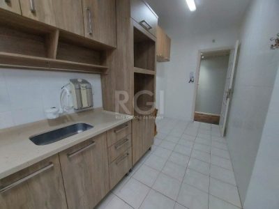 Apartamento à venda com 68m², 2 quartos no bairro Menino Deus em Porto Alegre - Foto 11