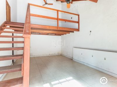 Casa à venda com 330m², 4 quartos, 3 suítes, 2 vagas no bairro Petrópolis em Porto Alegre - Foto 18