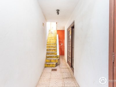 Casa à venda com 330m², 4 quartos, 3 suítes, 2 vagas no bairro Petrópolis em Porto Alegre - Foto 28