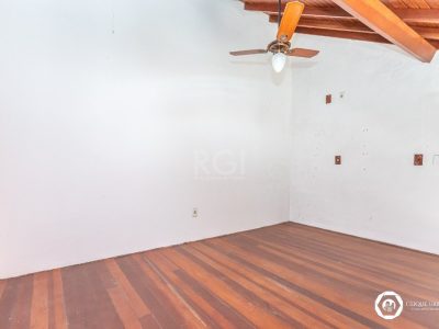 Casa à venda com 330m², 4 quartos, 3 suítes, 2 vagas no bairro Petrópolis em Porto Alegre - Foto 38