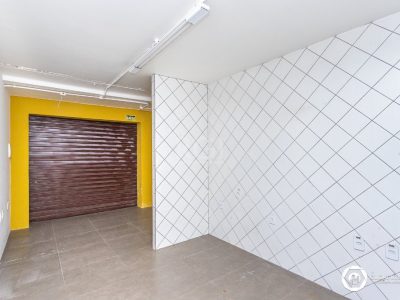 Casa à venda com 330m², 4 quartos, 3 suítes, 2 vagas no bairro Petrópolis em Porto Alegre - Foto 62