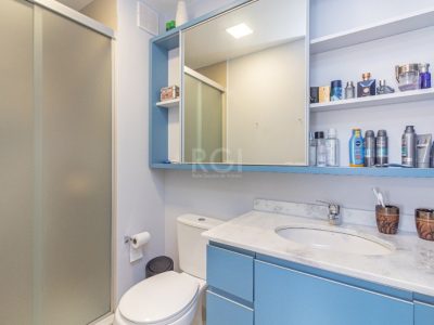 Apartamento à venda com 70m², 2 quartos, 1 suíte, 1 vaga no bairro Jardim Carvalho em Porto Alegre - Foto 16