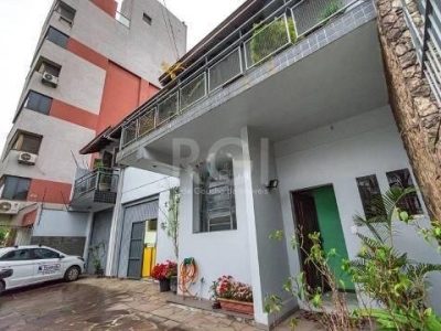 Casa à venda com 110m², 3 quartos, 2 vagas no bairro Passo d'Areia em Porto Alegre - Foto 2