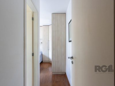 Apartamento à venda com 78m², 2 quartos, 1 suíte, 1 vaga no bairro Tristeza em Porto Alegre - Foto 25