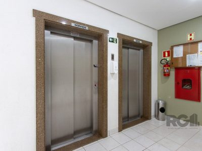 Apartamento à venda com 78m², 2 quartos, 1 suíte, 1 vaga no bairro Tristeza em Porto Alegre - Foto 6