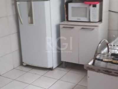 Apartamento à venda com 74m², 2 quartos no bairro Petrópolis em Porto Alegre - Foto 3