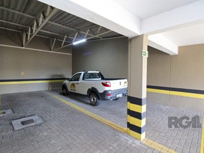 Apartamento à venda com 87m², 3 quartos, 1 suíte, 1 vaga no bairro Jardim do Salso em Porto Alegre - Foto 17