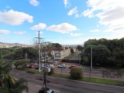 Apartamento à venda com 87m², 3 quartos, 1 suíte, 1 vaga no bairro Jardim do Salso em Porto Alegre - Foto 30