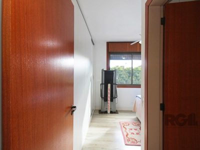 Apartamento à venda com 87m², 3 quartos, 1 suíte, 1 vaga no bairro Jardim do Salso em Porto Alegre - Foto 26