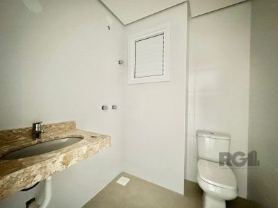 Apartamento à venda com 72m², 2 quartos, 1 suíte, 1 vaga no bairro Centro em Capão da Canoa - Foto 13