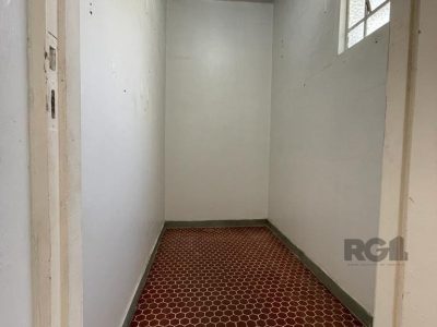 Apartamento à venda com 111m², 3 quartos, 2 vagas no bairro Petrópolis em Porto Alegre - Foto 11