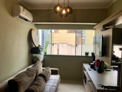 Apartamento à venda com 35m², 1 quarto, 1 vaga no bairro Centro Histórico em Porto Alegre - Foto 4