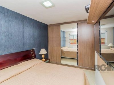 Apartamento à venda com 69m², 2 quartos, 1 suíte, 1 vaga no bairro Jardim Lindóia em Porto Alegre - Foto 4