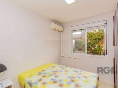 Apartamento à venda com 69m², 2 quartos, 1 suíte, 1 vaga no bairro Jardim Lindóia em Porto Alegre - Foto 7