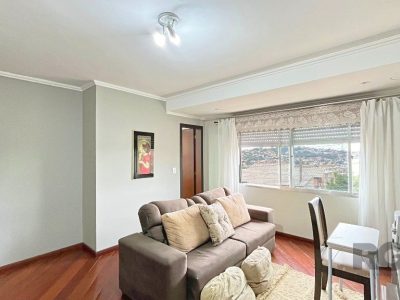 Casa à venda com 325m², 3 quartos, 1 suíte, 5 vagas no bairro Santa Tereza em Porto Alegre - Foto 18